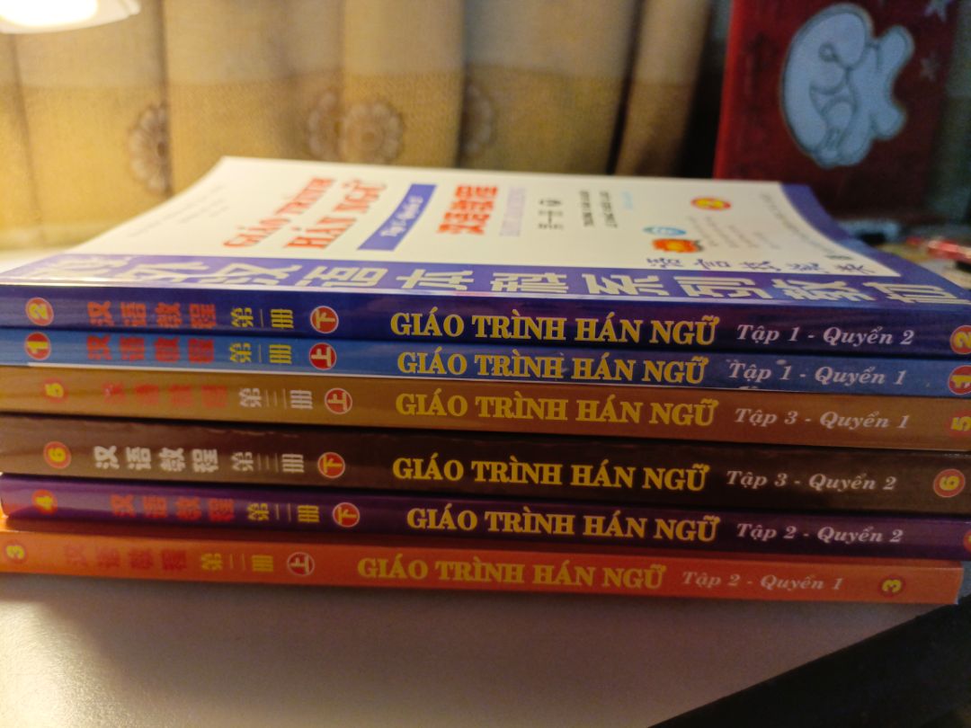 shop rất cẩn thận, sách bọc kĩ và mới.