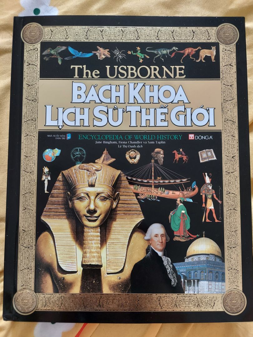 mặc dù giao hàng lâu ơi là lâu đặt từ đầu tháng 10 tới cuối tháng mới nhận được. May mà sách không bị móp méo gì cả. Sách này đáng để mua, nên mua.