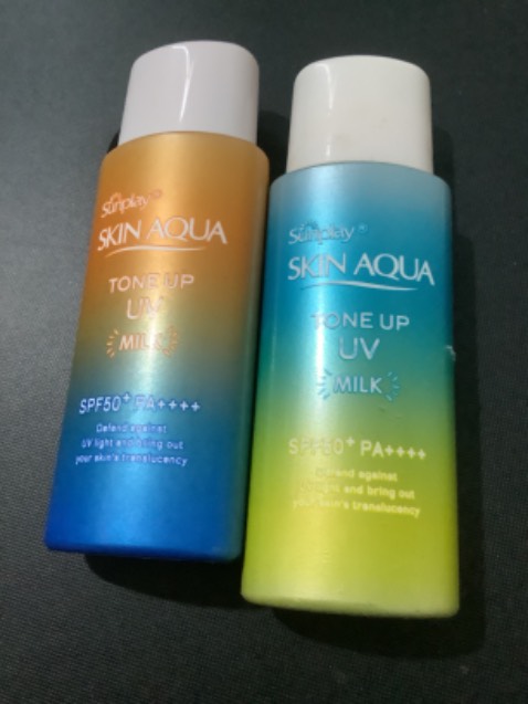 Rất thích là các dòng cn của hãng luôn dễ thấm, bôi lên dễ chịu, có khả năng kiềm dầu nhẹ và giúp da đều màu nhẹ. Lọ dung tích vừa phải gọn mang đi. Cá nhân mình thích loại xanh bạc hà hơn.