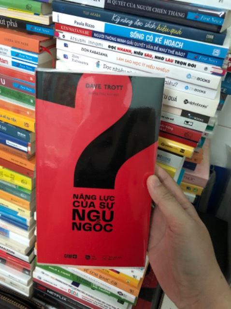 Một cuốn sách hay, giao nhanh, sách đẹp, mua hàng ở tiki luôn yên tâm về chất lượng. đầu tư cho tri thức là khoản đầu tư đúng đắn