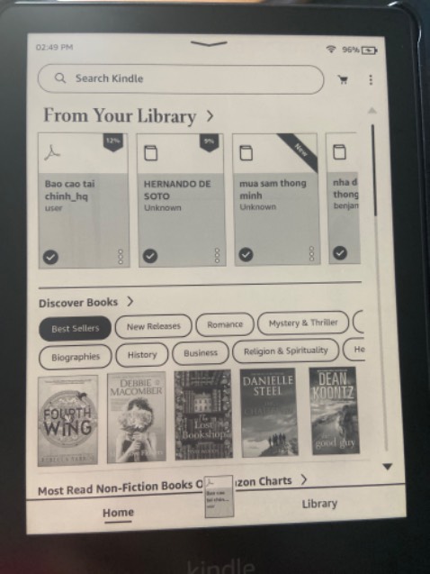 Tiki giao hàng khá nhanh. Máy thì lần đầu mình dùng phải để lâu lâu mới đánh giá được máy có tốt hay không. Nhưng nhìn quả giao diện khá đẹp mắt và chất lượng. Hy vọng với việc chi gần 4 củ này mình sẽ chăm chỉ đọc sách hơn thay vì ngồi lướt web. Tiki giao hàng khá nhanh. Máy thì lần đầu mình dùng phải để lâu lâu mới đánh giá được máy có tốt hay không. Nhưng nhìn quả giao diện khá đẹp mắt và chất lượng. Hy vọng với việc chi gần 4 củ này mình sẽ chăm chỉ đọc sách hơn thay vì ngồi lướt web.