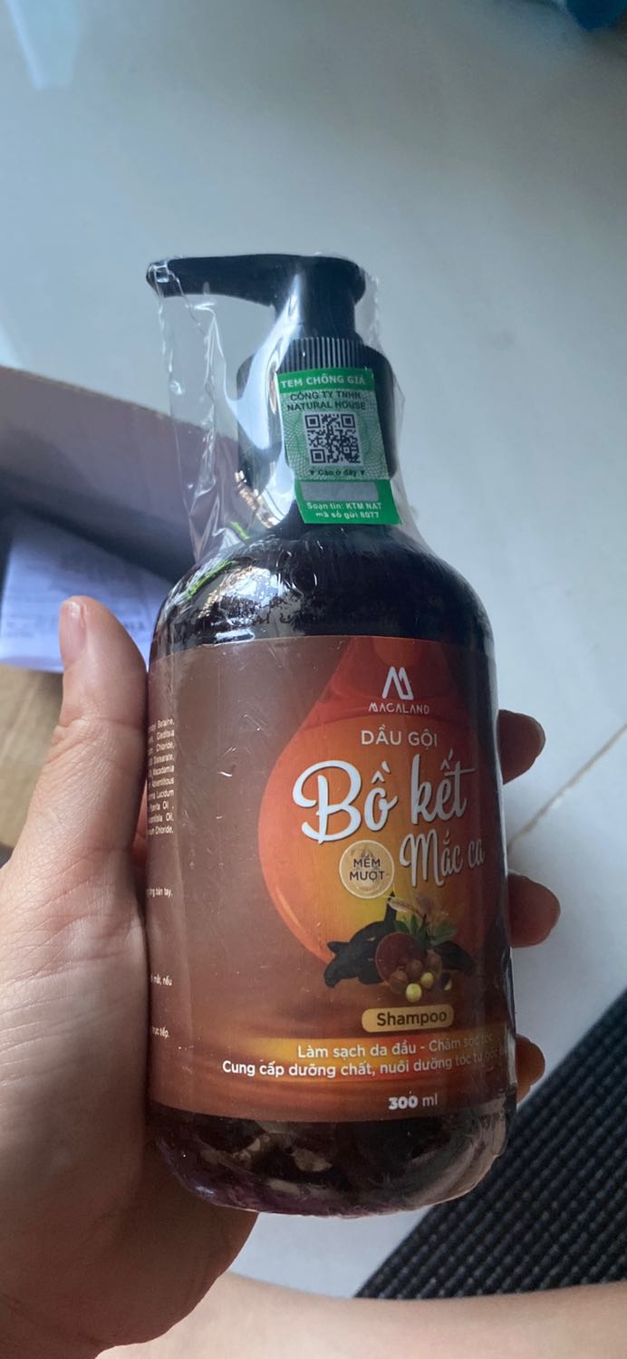 Mình khui ra thì cái macara bị vỡ rồi. Shop giao đồ thuỷ tinh mà ko có tâm gì hết vậy? Ko hề bọc lại.