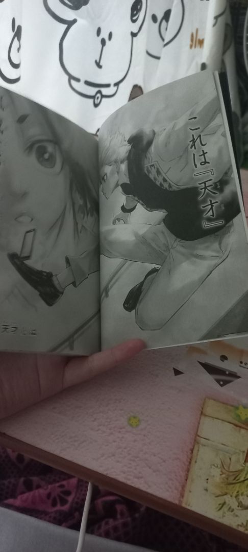 Giao hàng nhanh, sách xịn. Mê 2 em quá nên mua