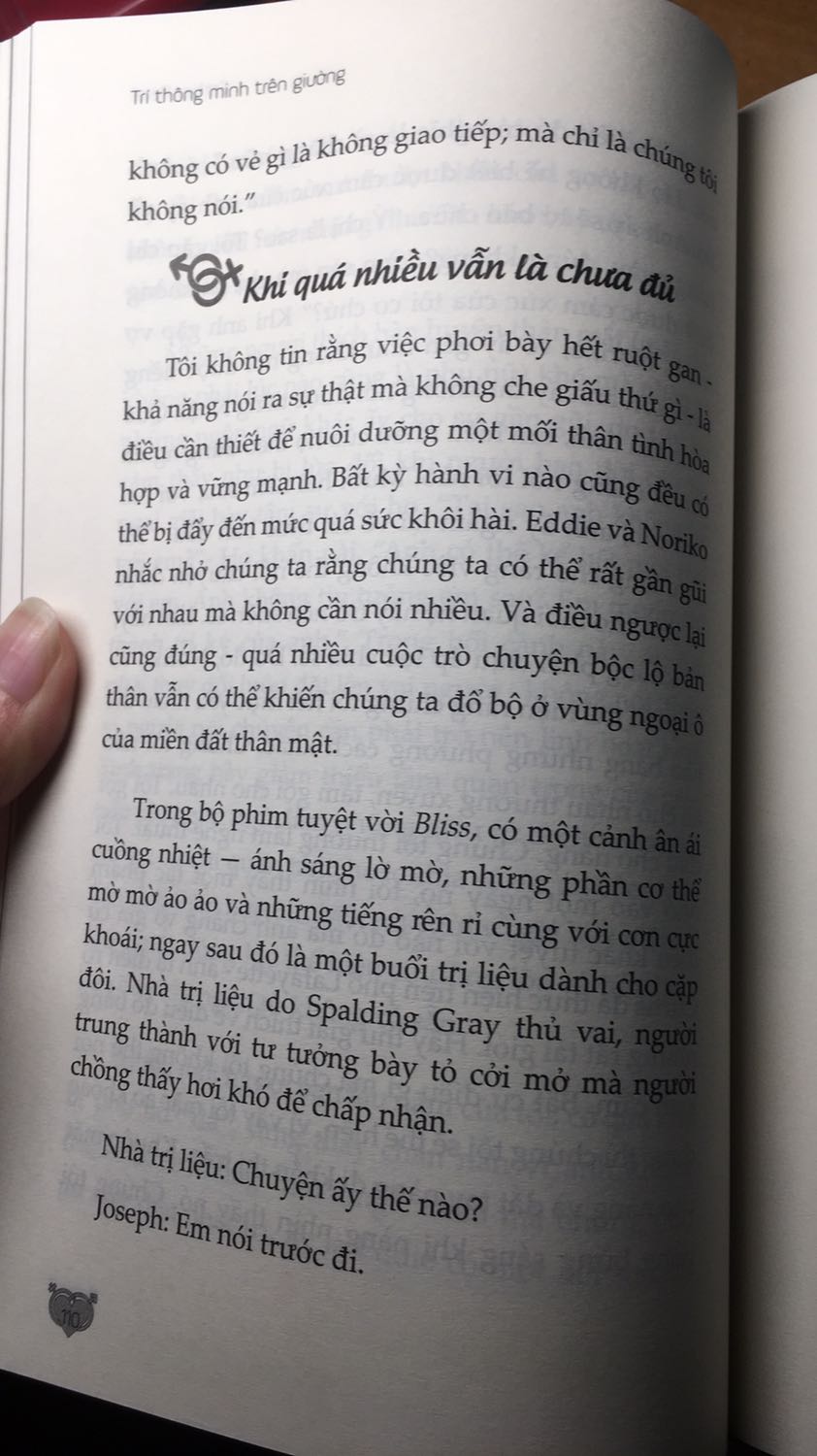 Mình chưa đọc nhiều nên ko đánh giá dk nội dung. Nhưng thấy lời văn khá dễ hiểu. Tiki giao hàng nhanh và sách đẹp nhé