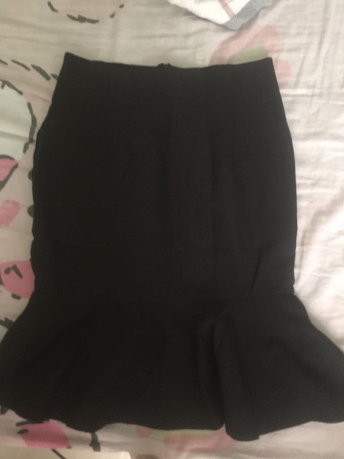 Chất lượng ok- from vừa vặn- đường may tỉ mỉ- các bạn nào có sô kg hơi quá cỡ tí lựa được nè. Nói chung khá hài lòng. Nên mua shop này.