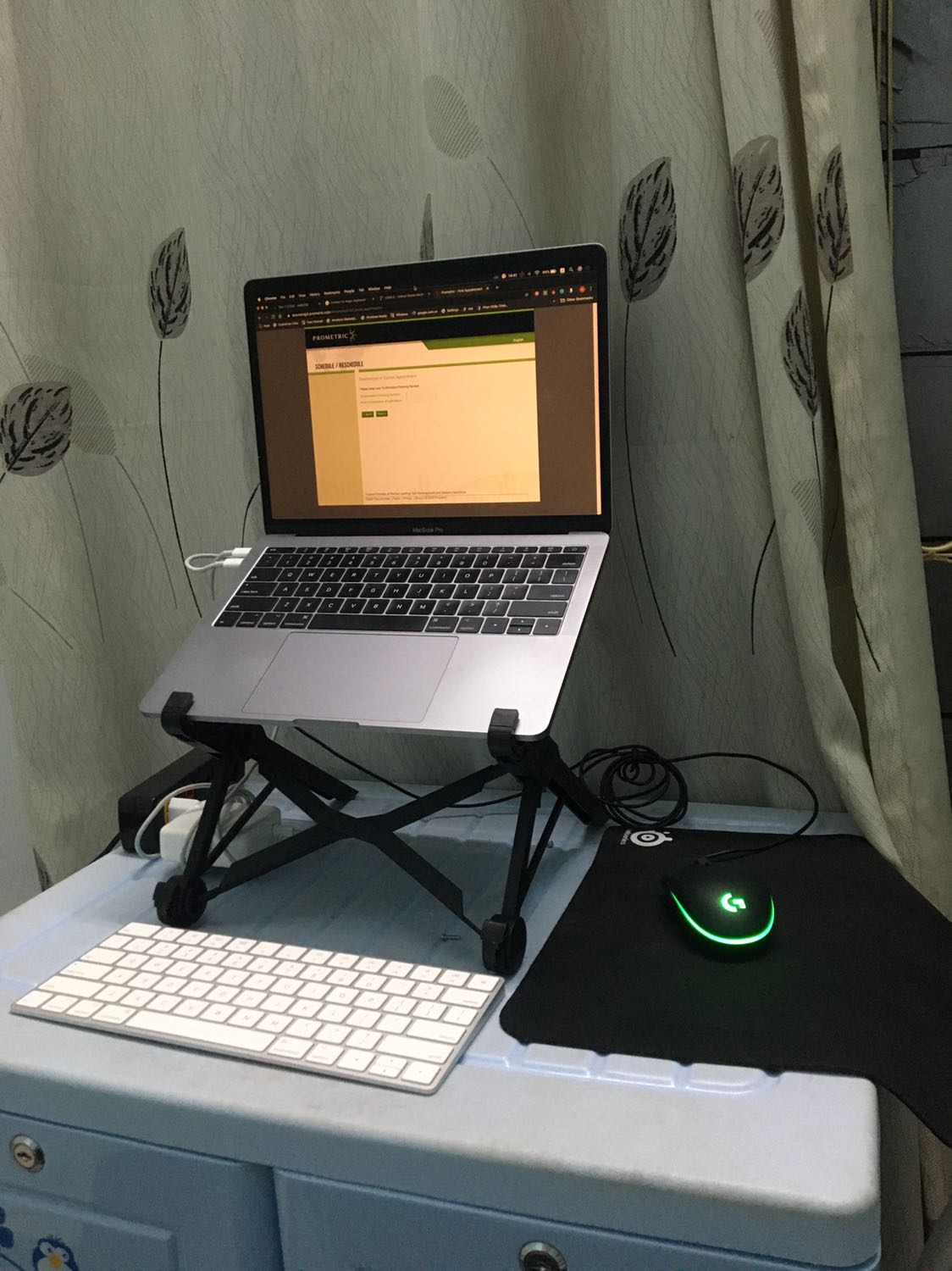 Giao hàng nhanh. Bao bì bắt mắt. Có cả túi rút dây để tiện mang theo. Sẽ giới thiệu bạn bè!