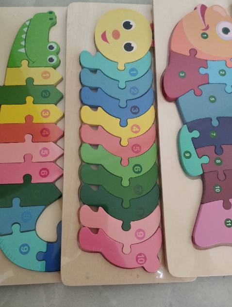 Có con gái là để nâng niu và yêu thương, đúng là đồ chơi cho con gái có khác màu cũng hết sức nhã nhặn. Bộ đồ chơi ghép hình này quá đẹp luôn. Bõ công suốt ngày bé nhà mình bảo con ngoan ba thưởng cho con nhé nhé! Không thể chối từ được yêu cầu siêu cute của nàng ấy. Cảm ơn shop đã cung cấp món đồ chơi này bé nhà mình thích lắm lắm luôn ý. Giờ bảo gì nó cũng nghe lời.