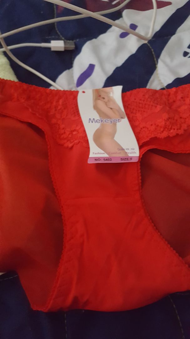 free size nhưng lại bán xxl, 50kg không biết mặc vừa không shop xem lại buôn bán như vậy sẽ không ai quay lại lần 2