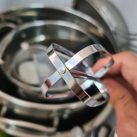 Mới xài vài lần đã bị gỉ sét