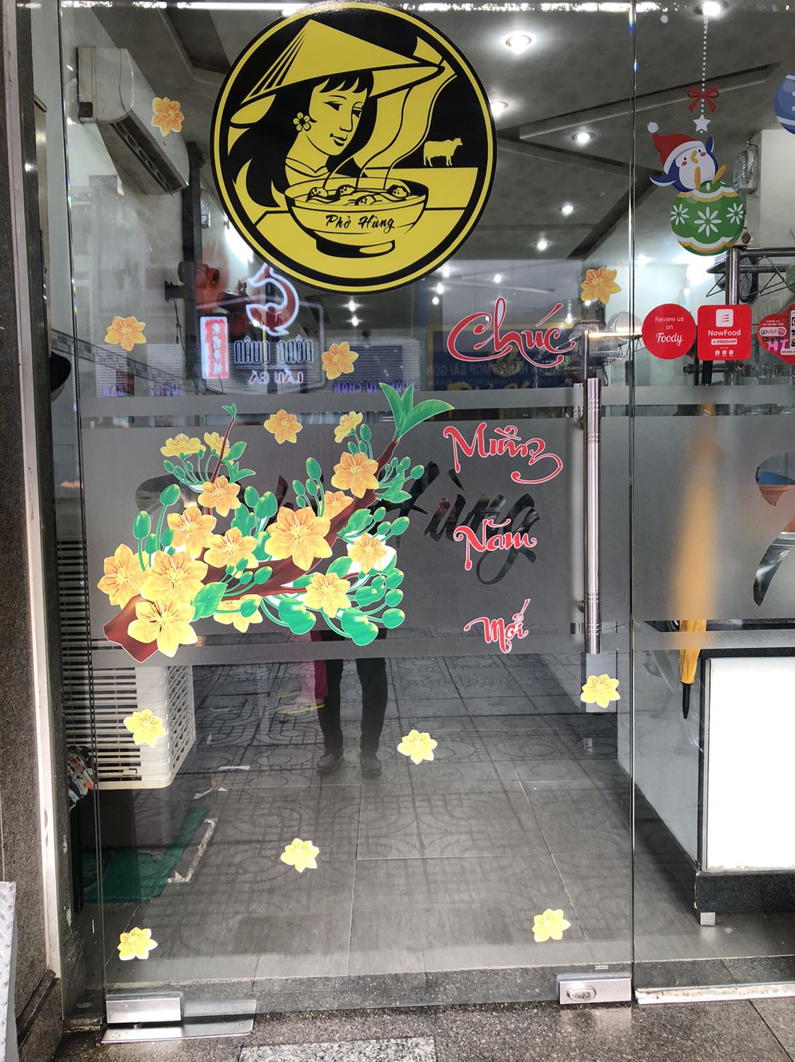 Đẹp,nhưng dập hơi bị lỗi nhiều,nói chung thì rất đẹp,rất hài lòng,đáng mua,