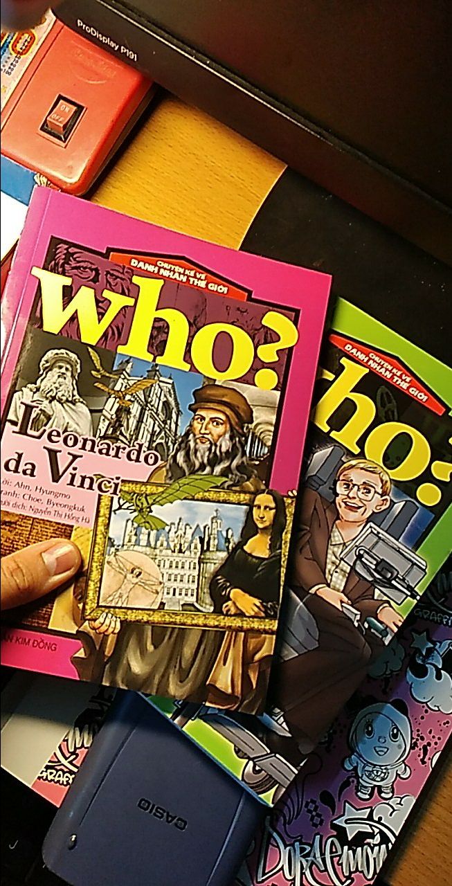đoang gói cẩn thận và giao hàng nhanh ạ. sách hay và ý nghĩa . mỗi cái bìa mới đọc kb cách giữ nên bị gãy làm sách kh đẹp. mng chú ý nhé