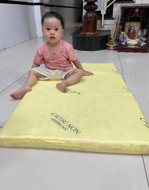 Sản phẩm rất chất lượng, có nệm em bé ngủ ngon liền, shop tư vấn nhiệt tình, lần sau sẽ ủng hộ shop tiếp.