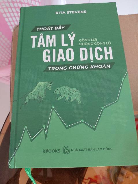 Sách bìa cứng, dễ đọc, xb 2021
