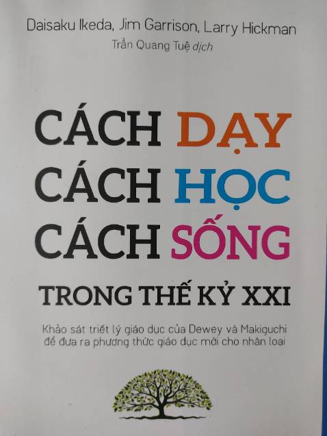 Sách giao nhanh, chất lượng sách nguyên vẹn và tốt. Nội dung đáng tham khảo