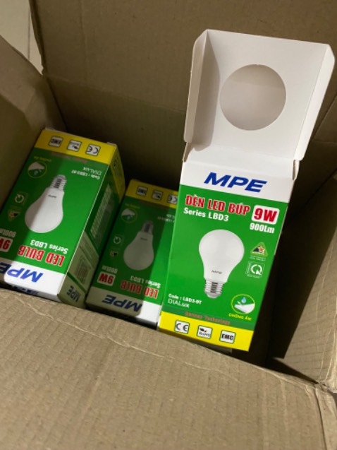 9w và 15w. Đóng gói cẩn thận.