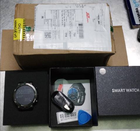 Đẹp, màn hình lớn. Tuy nhiên, mau hết pin.