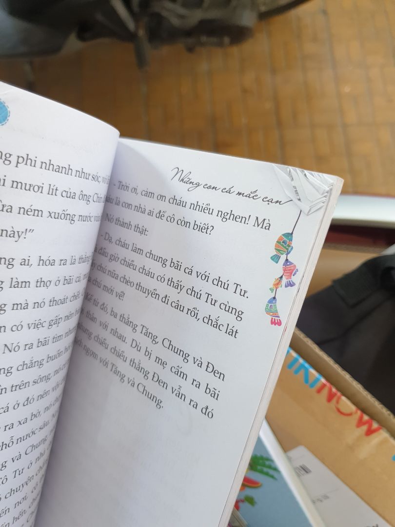 thật sự cảm thấy tiếc vì sách quá cũ và bị gấp khúc như vầy
....