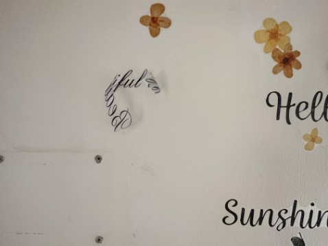 Tróc keo ngay khi vừa dán xong