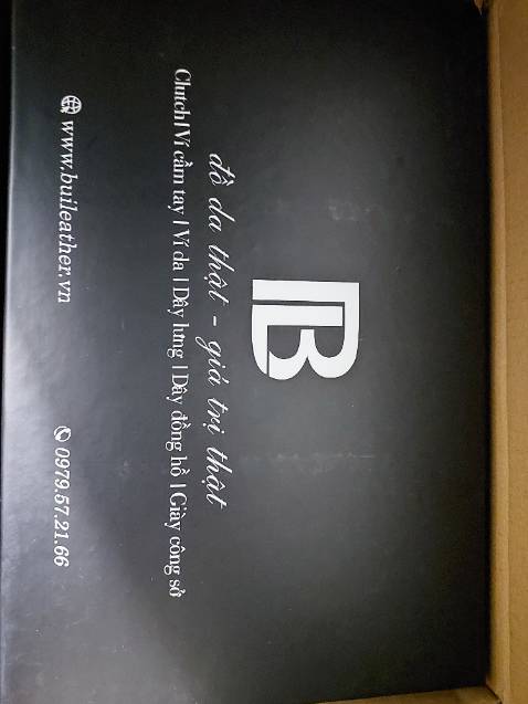 Kiểu dáng đẹp, êm chân, đi tôn chiều cao