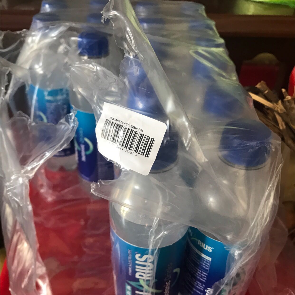 Nước uống ngon - tốt. Nhưng giao hàng trễ 7 ngày so với ngày giao hàng dự kiến. Giao quá trễ nha nên chỉ cho 3 sao