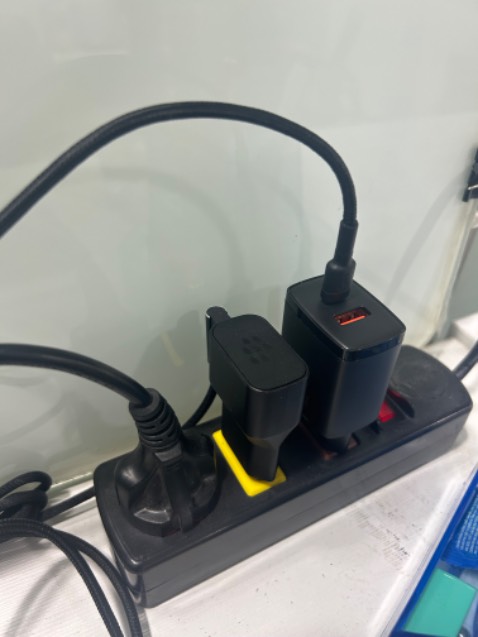 Đã nhận hàng, đúng theo mô tả cảm ơn shop 
Hy vọng bền như baseus