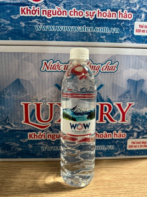 Siêu hời luôn. Tặng thêm 3 thùng, có ctkm là mình mua liền. Ủng hộ shop lâu dài