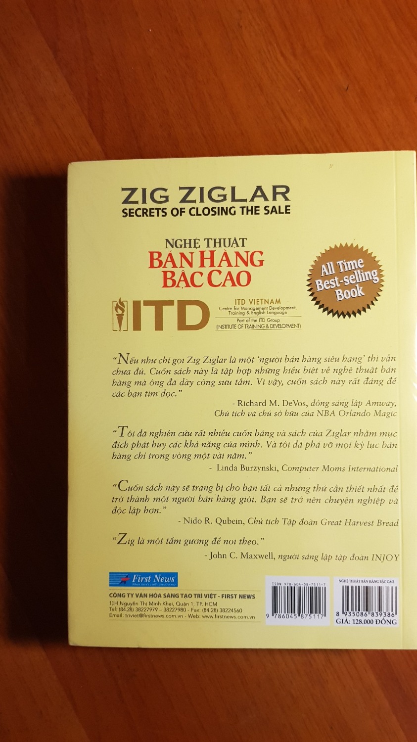 Một quyển sách hay về kỹ năng bán hàng. Mọi người nên đọc. Tiki giao hàng tốt. Chất lượng giấy thì không được đẹp lắm.