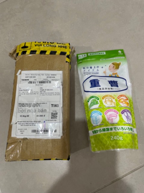 Chào Tiki, đơn hàng 864673447 tôi đặt mua 02 gói 240g Bột Baking Soda tẩy rửa vết bẩn đa năng. Đóng gói thì chắc chắn, sau khi mở ra chỉ có 1 gói mà tôi phải trả 98.000đ? Tiki xem có đặt hàng cho tôi thiếu không nhé. Tức là giao thiếu cho tôi 1 gói. Cám ơn Tiki hỗ trợ và vui lòng phản hồi sớm.