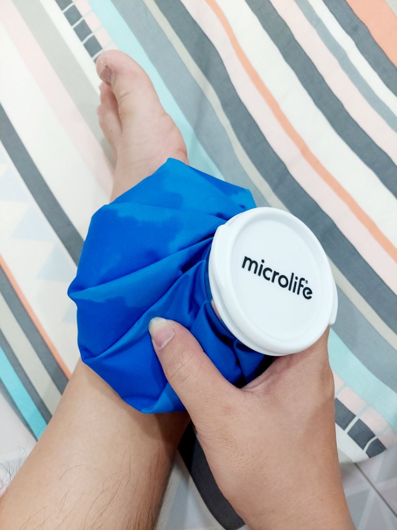 Túi nhỏ nhắn, chất lượng ổn, giữ lạnh cũng khá lâu (tầm 30 phút)