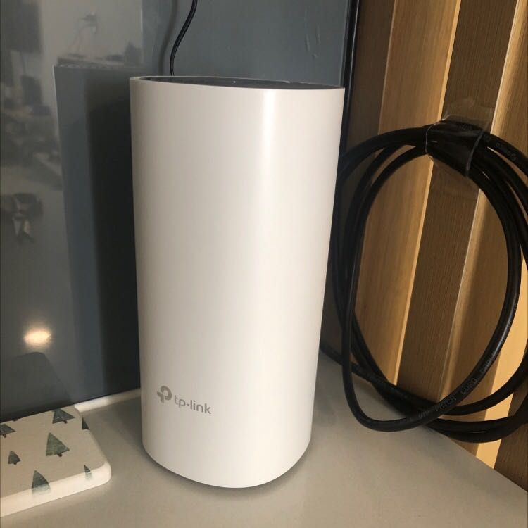 Đã mua bộ thứ 2, lần trước mua bộ 2 cục, lần này mua bộ 3 cục. Xài tốt, đo speedtest lên tới 90. Hài lòng, độ bền xài thời gian mới biết, bộ trước mua được hơn 2 tháng vẫn còn xài ổn