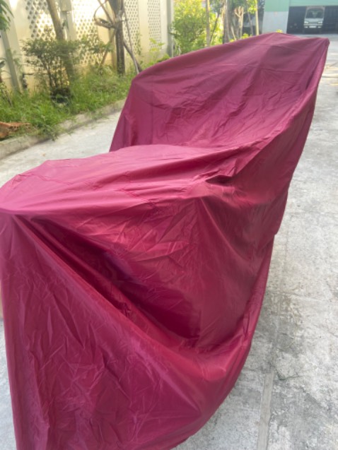 mây rất cẩu thả.. lúc về ko trùm chỉ xem sơ ok.. khi trùm thử rất ko hài lòng..quá ẩu