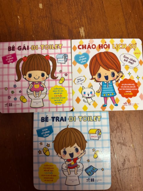 Giao sai hàng cho tôi , tôi mua 3 cuốn giành cho bé gái nhưng chỉ có hai cuốn cho bé gái còn 1 cuốn là của bé trai