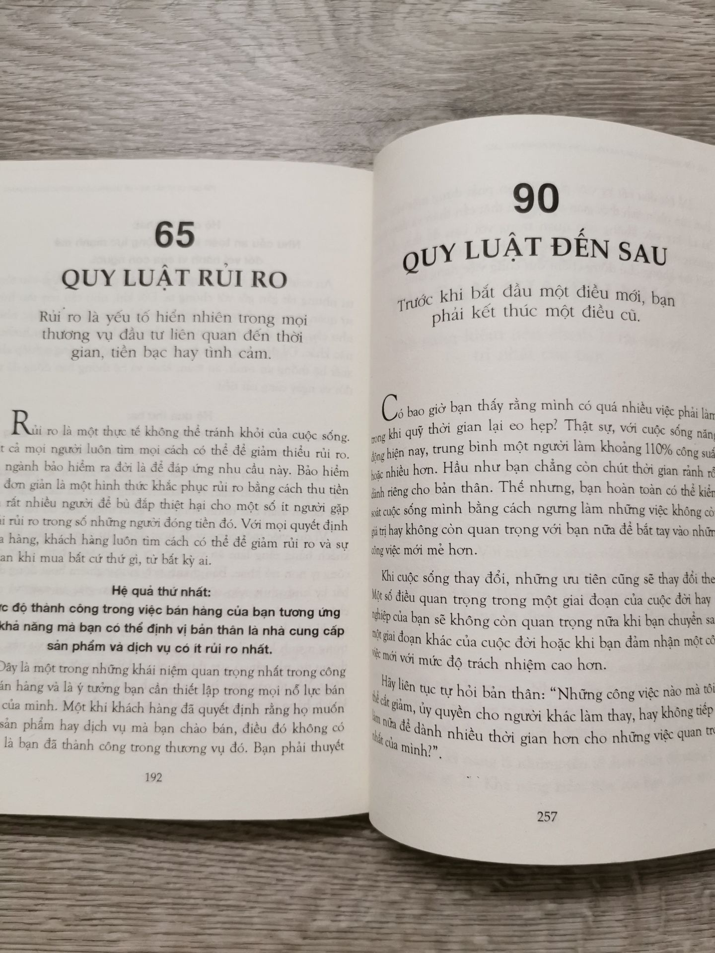 SÁCH LỖI. 
Quyển sách của mình thiếu từ trang 241-256 còn trang 177-192 bị lặp lại 2 lần.