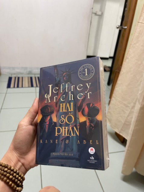 Tiki giao rất nhanh , sách thơm và rất đẹp, nói chung khâu giao hàng của tiki ko thể chê vào đâu đc , thanks tiki