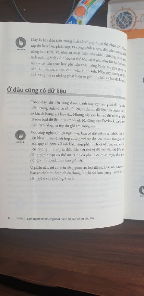 Rất thiết thực, nhiều thông tin mới lạ, giao hàng nhanh. Sách đẹp và xứng đáng để đầu tư mua và đọc.