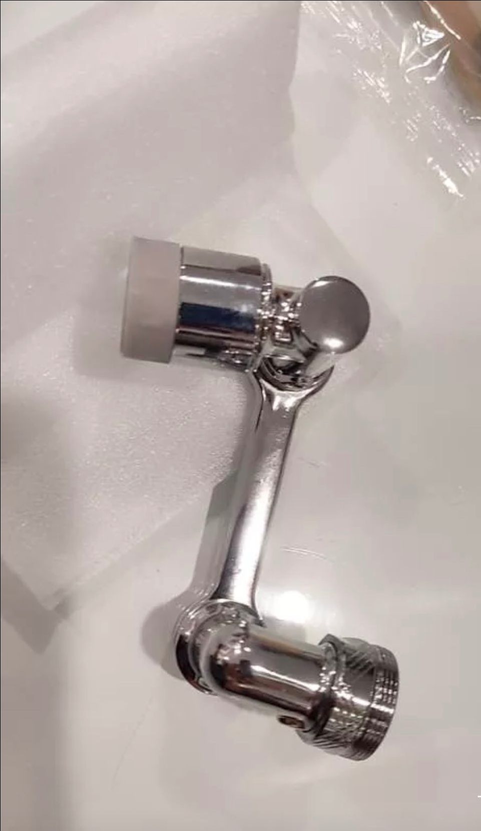 Mua 2 cái cho 2 vị trí. Dùng tiện lắm.