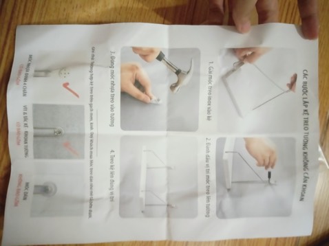 Kệ gỗ rất ưng ý. Chiều dài phù hợp để chứa được nhiều sách và đồ trang trí trên tường. Mình rất ưng vì hãng có thêm cả các phụ kiện giúp treo kệ dễ dàng và hiệu quả, có cả móc treo và dụng cụ căn chỉnh, tờ hướng dẫn lắp ghép. Mình rất thích. Kệ gỗ rất ưng ý. Chiều dài phù hợp để chứa được nhiều sách và đồ trang trí trên tường. Mình rất ưng vì hãng có thêm cả các phụ kiện giúp treo kệ dễ dàng và hiệu quả, có cả móc treo và dụng cụ căn chỉnh, tờ hướng dẫn lắp ghép. Mình rất thích.