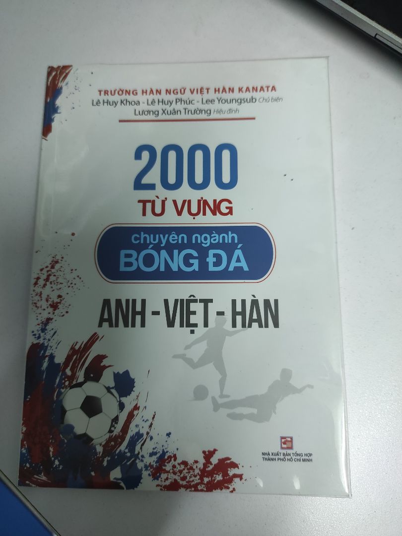 chất lượng sách tốt, giao hàng nhanh
có nhiều từ vựng hay dành cho bóng đá