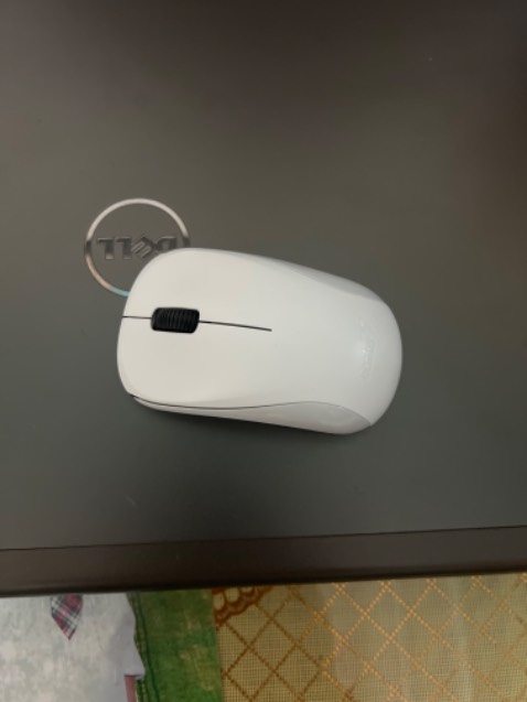 Mua màu đen giao mau trắng, giao kg đúng hàng, thiếu trung thực trong buôn bán.