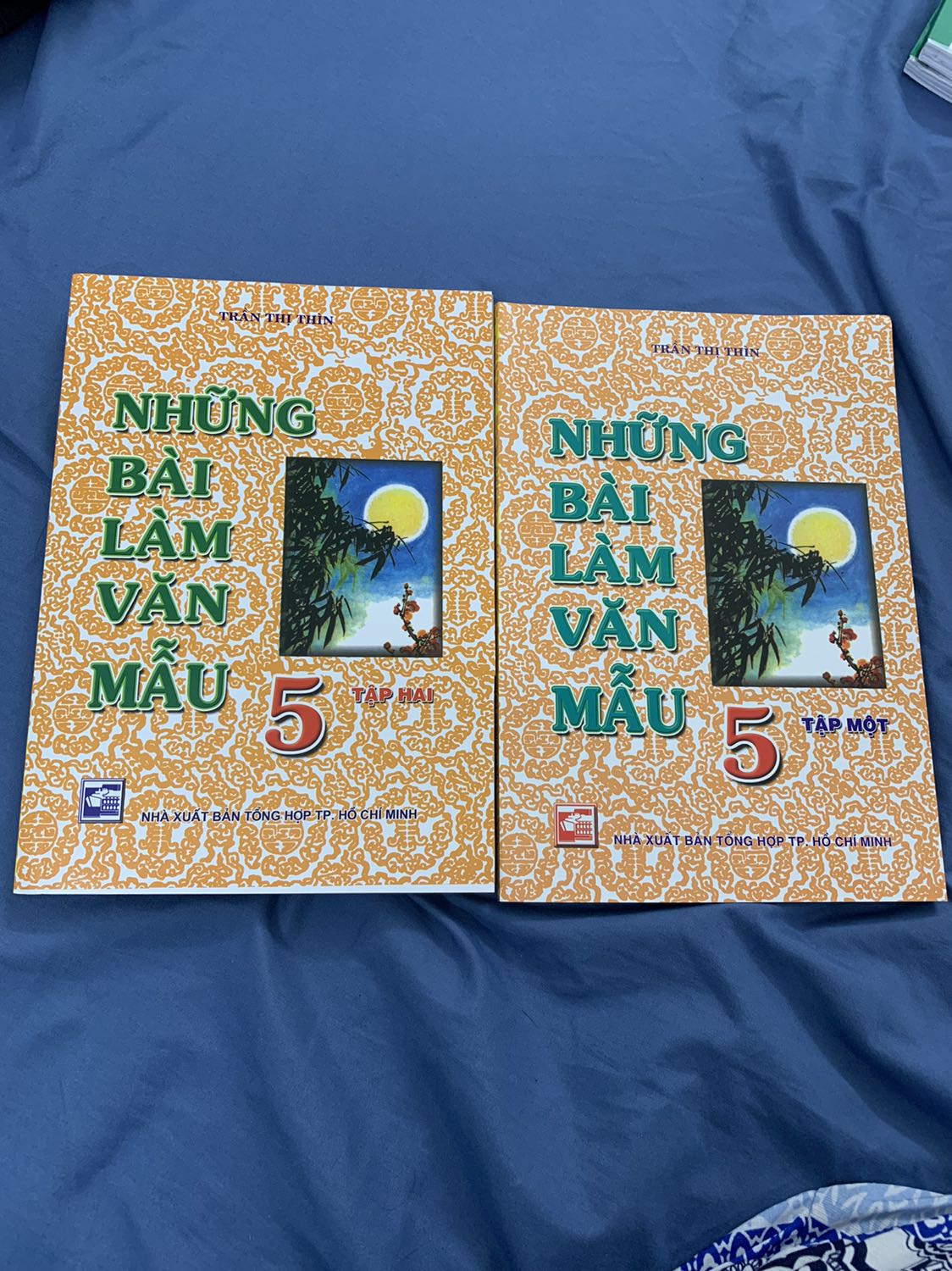 Mua Những Bài Làm Văn Mẫu Lớp 5 (Tập 1 +2) Tại Nt Bookstore | Tiki