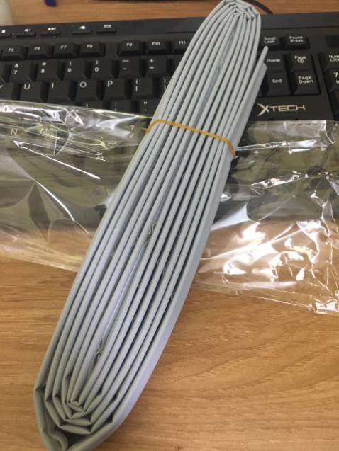 Đúng mô tả sản phẩm, hàng giao nhanh. Chất liệu tốt, keo dán dính chắc. Yên tâm hơn khi mua hàng từ gian hàng chính hãng