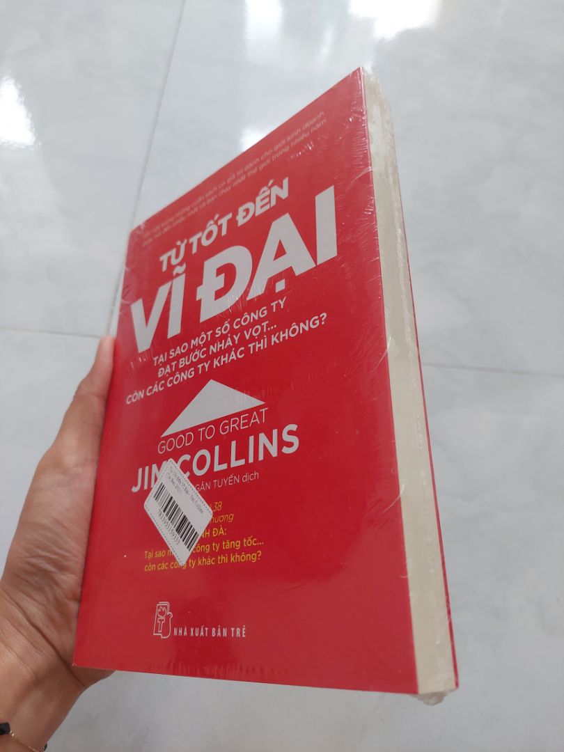 sách đẹp, đúng bản quyền, còn bọc nilong