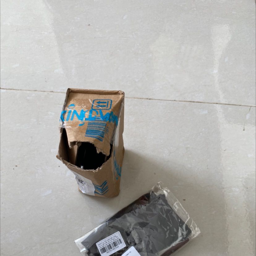 Đóng hàng quá “sịn” bung rớt cái quần ra. Bị rách hay móc???
Nhận sao chụp vậy!