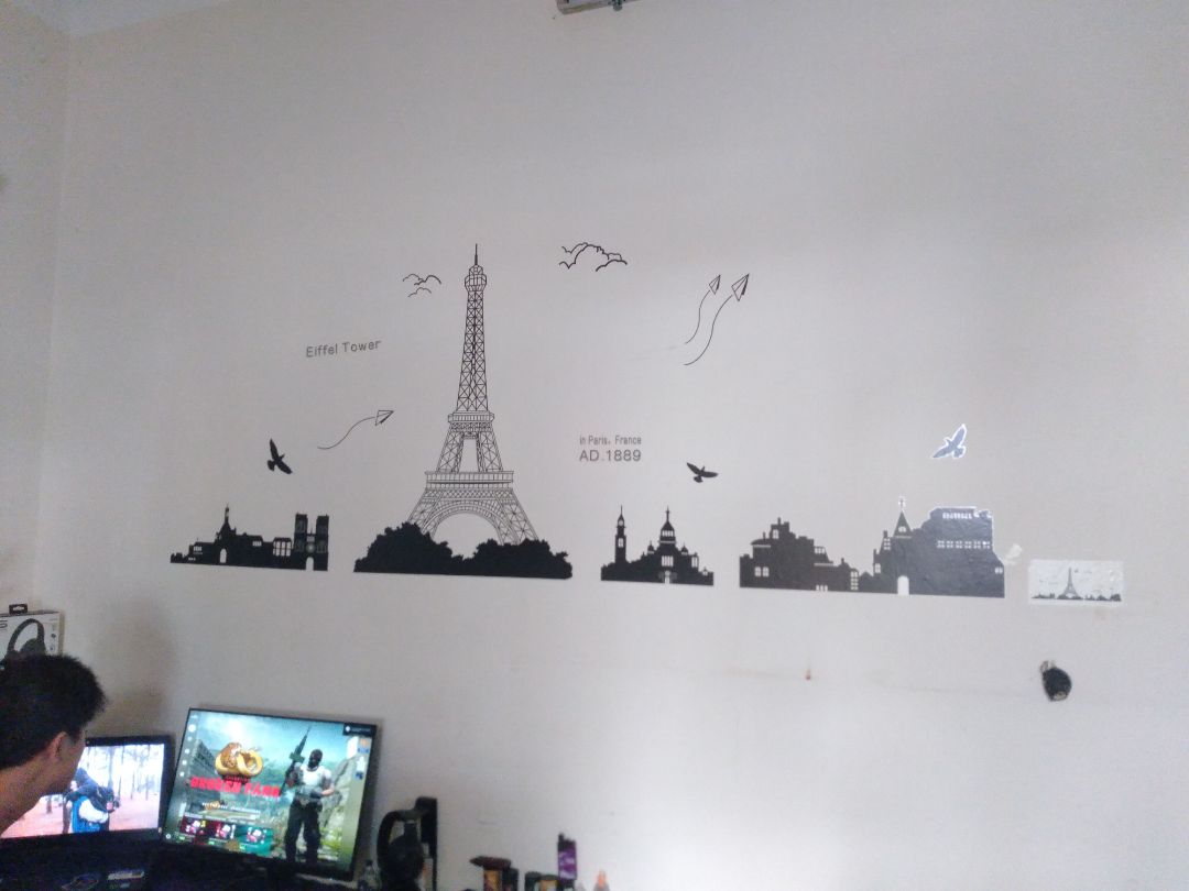 hình đẹp, dán dễ dàng, giao hàng nhanh