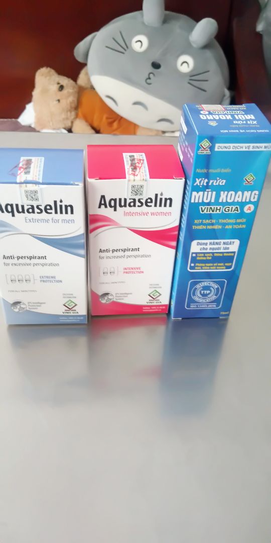 Hang y nhu hinh doi xai moi biet .con duoc qua tang chai xit xoang mui .thank you shop