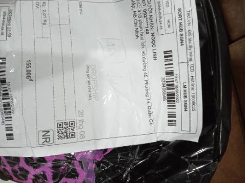 Giao hàng Sai cả 3 bộ. Giáo hàng tào lao toàn đồ cũ . Shop *** *** gạt. Tôi yêu cầu trả hàng ngày lập tức. Tiki nên xử lý mất uy tín quá