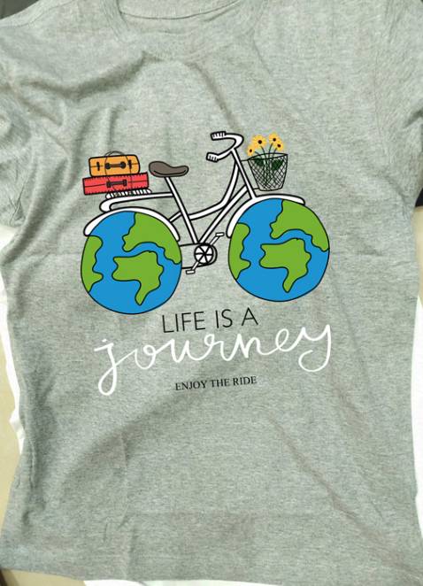 Rất thích thương hiệu Goking, rất nhiều mẫu in đẹp và ý nghĩa. Áo thun cotton mặc mát.