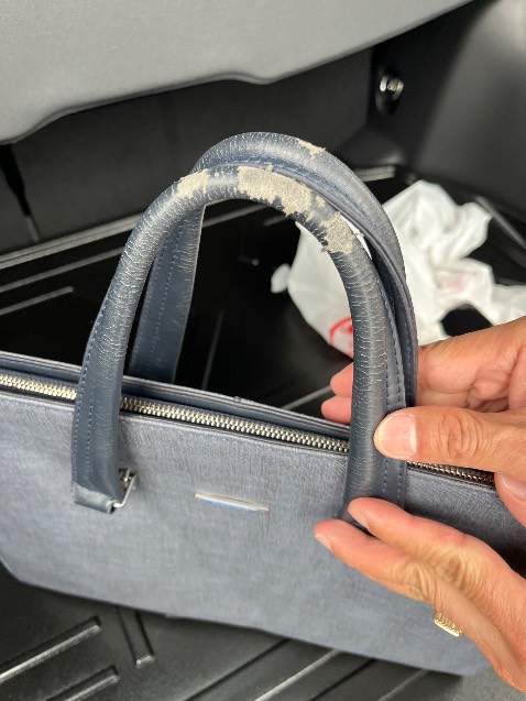 Mới dùng 4 ngày đã bị bong tróc, sản phẩm quá tệ