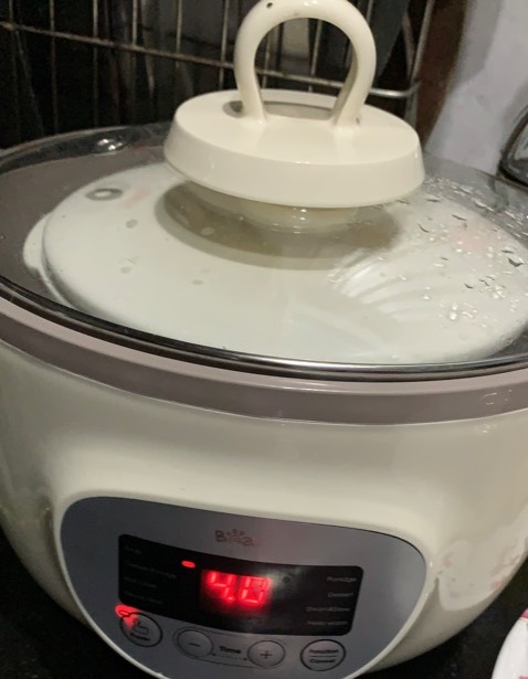 Nồi cháo tiện dụng, thích hợp nấu cho các bé đang độ tuổi ăn dặm, rất đáng để mua dùng thử. Nồi cháo tiện dụng, thích hợp nấu cho các bé đang độ tuổi ăn dặm, rất đáng để mua dùng thử.