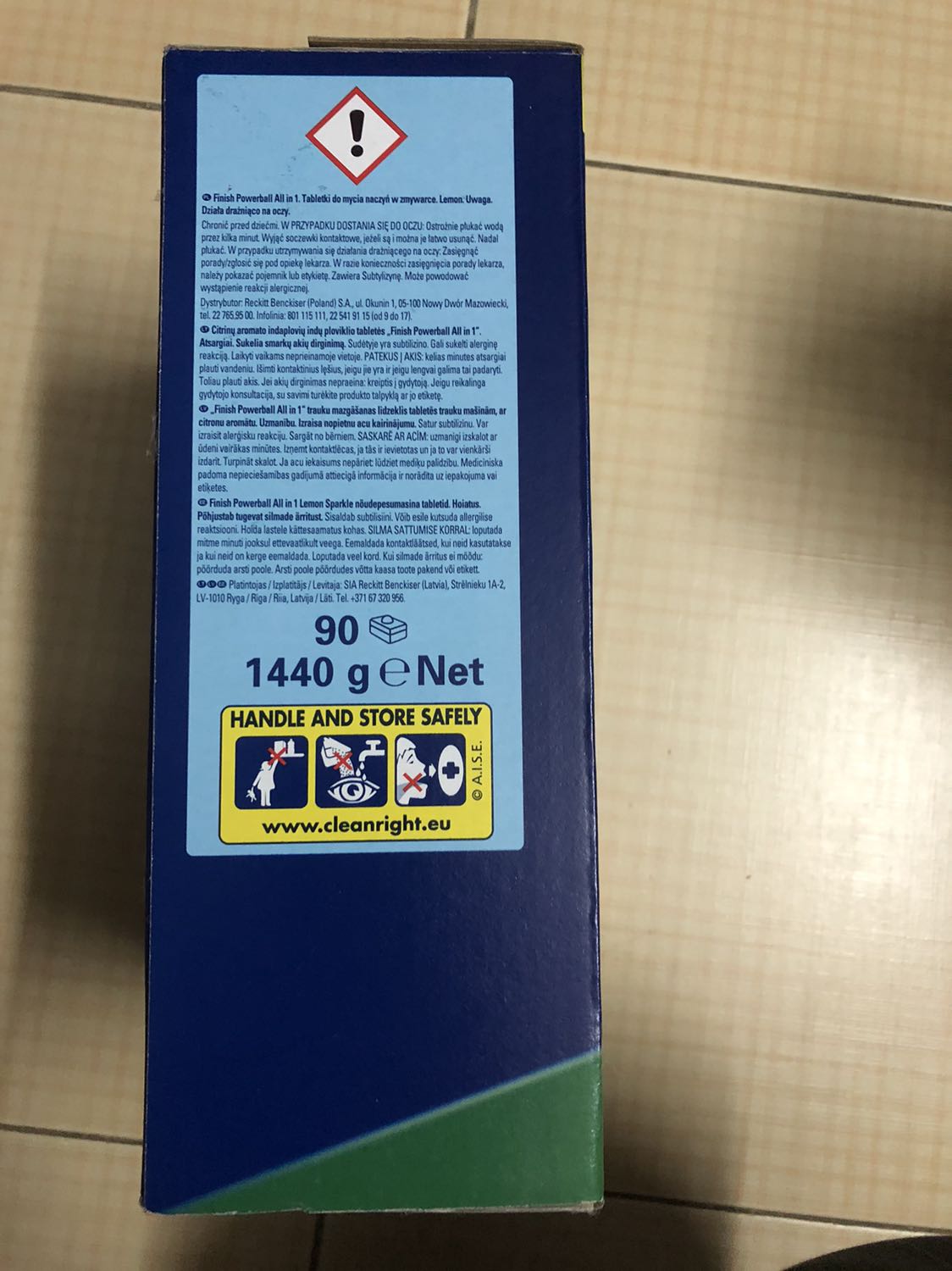 Sản phẩm chất lượng tốt. Tiki giao hàng nhanh chóng. Shop đóng gói hàng cẩn thận. Sẽ tiếp tục mua hàng trong thời gian tới.